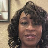 Linda Dabney's Instagram, Twitter & Facebook