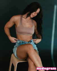 Allison Royalty  allison_royalty Nude Leaks OnlyFans Photo 12 - v2.1 |  dvir.ru