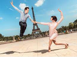 An american in paris premiered thursday evening, december 13, 1928, at carnegie hall with the new york philharmonic , newly united with the new york symphony and under the leadership of conductor walter damrosch, formerly of the latter ensemble. An American In Paris Director Christopher Wheeldon S Guide To Paris Conde Nast Traveler