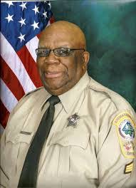 Kennis Harris's Instagram, Twitter & Facebook