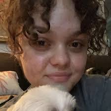 Sarah Rock's Instagram, Twitter & Facebook