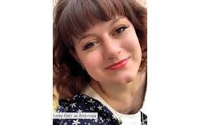 Emily Betz's Instagram, Twitter & Facebook