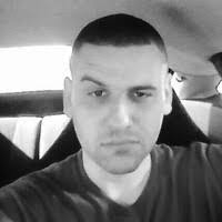 Daniel Crombie's Instagram, Twitter & Facebook