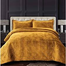 Spend this time at home to refresh your home decor style! Amazon Com Velvet Gold Quilts Sets Bedding Home Kitchen