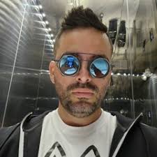 Stream DAVID MENESES music