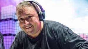Muere a los 59 años el DJ Josep María Castells, uno de los creadores de la  saga Max Mix