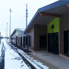 Vestiaire En Ossature Bois A Jouy Le Moutier Facade Bois Ossature Bois Construction Bois