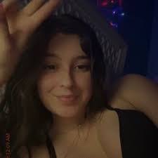 Ericka Vazquez's Instagram, Twitter & Facebook