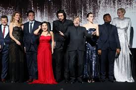 Adam driver, alias kylo ren, est déjà plus connu que ses prédécesseurs. Adam Driver Daisy Ridley Pictures Photos Images Zimbio