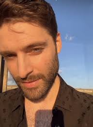 Chris Delapp's Instagram, Twitter & Facebook