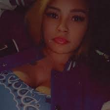 Shantel Day's Instagram, Twitter & Facebook