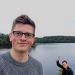 Toni Juhl's Instagram, Twitter & Facebook