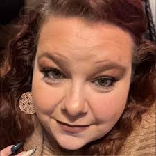 What are good barbecue restaurants with a full bar in Pigeon Forge?