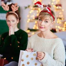 Every Major Store S Holiday Returns Policy For 2020 How much time do you have for holiday returns?