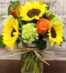 All bouquets are of high quality and compose from fresh cut flowers. Vons Pavilions Flowers Flower Mason Jar Pleasanton Ca 94588 Ftd Florist Flower And Gift Delivery