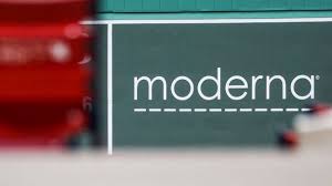 The stock has a moderate buy consensus rating, based on 7 buys, 4 holds and 2 sells. Moderna Execs Sell Off Some Stock Shares To Capitalize On Gains While Index Declines Biospace