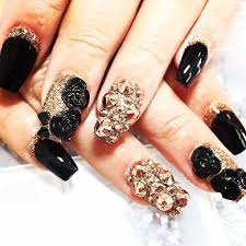 Black And Gold Nail Art Glamorous Black And Gold Nail Designs Be Modish Black Gold Nails Gold Nail Designs Gold Nails