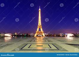 Trocadero night Eiffel editorial stock image. Image of hour - 64472944