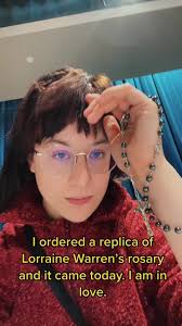 How to Dolorraine Warrens Crusifix