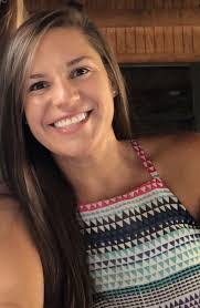 Amanda Downard's Instagram, Twitter & Facebook