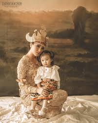 Dari ketujuh suku itu, berikut 4 baju adat khas ntt, antara. Potret Memukau 15 Artis Dalam Balutan Busana Adat Daerah Saat Peringati Hari Kemerdekaan