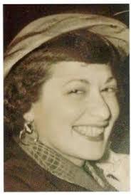 Lisa Almonte's Instagram, Twitter & Facebook