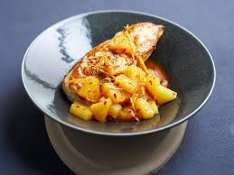 Blanc De Poulet Sauce A L Ananas Recettes Recette Blanc De Poulet Poulet Recettes De Cuisine