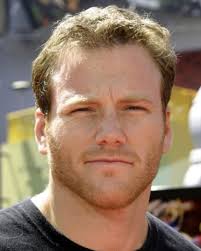 Get carly carrigan's contact information, age, background check, white pages, social networks, resume, professional records, pictures & bankruptcies. The Young And The Restless Sean Carrigan Lands Netflix Comedy Daytime Confidential