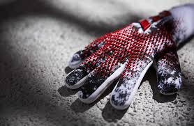 Predator manuel neuer top training fingersave gloves reinforced training gloves inspired by manuel neuer's number one shirt. Latest Adidas Goalkeeper Gloves Pay Tribute To Manuel Neuer