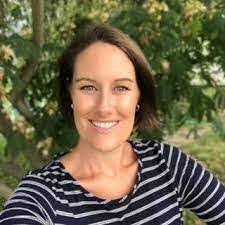 Lori Poythress's Instagram, Twitter & Facebook