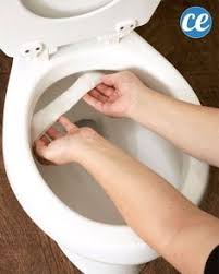 10 Astuces Pour Des Wc Toujours Impeccables Qui Sentent Bon Le Propre En 2020 Produit De Nettoyage Faits Maison Nettoyage Toilette Toilettes Propres