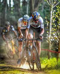 „ik heb er niet meer van wakker gelegen om eerlijk te zijn. Mathieu Van Der Poel Wout Van Aert Cycling Inspiration Bicycle Sport Cycling Race