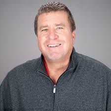 Gary Comiskey's Instagram, Twitter & Facebook