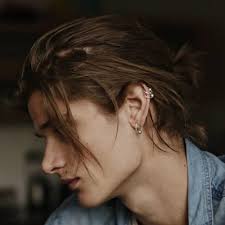 Adding hair sticks makes it look i m facing thinning hair problem i search on google and bing found some solutions but prblem is not yet solve. Thin Hair Here S 50 Practical Hairstyles For Men With Thin Hair Men Hairstyles World