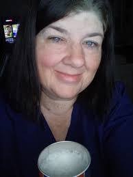 Petra Potter's Instagram, Twitter & Facebook