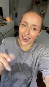 what the helly are those eyebrows