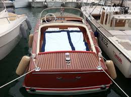Https Bateau Cdn Rivamedia Com Bg Bateau Riva Super Florida 6816588 Yb Jpg Bateau