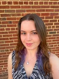 Meredith Richmond's Instagram, Twitter & Facebook