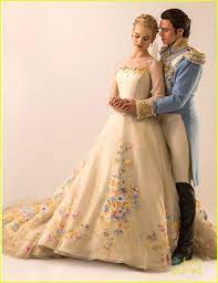 Lily James See Cinderella S Wedding Gown Now Lily James Cinderella Wedding Dress See Pics 02 Photo Cinderella Movie Wedding Dresses Cinderella Dresses