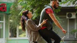 Romantis islami kartun muslimah couple romantis. Couple Bike Stock Video Footage 4k And Hd Video Clips Shutterstock