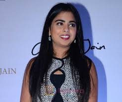 Isha Ambani – Bio, Facts, Family Life