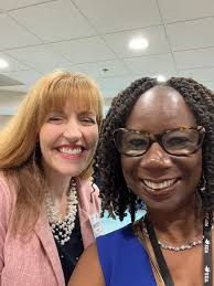 Meredith Barnett (@Mer_Barnett)