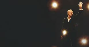 Michel vigon, vendeur de voitures anciennes, habite un charmant appartement parisien, jalousement materné par sa concierge. Michel Leeb In Clermont Ferrand Opera Theatre June 2021 Tickets Online Kaufen