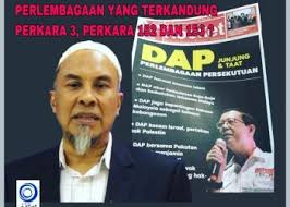 Ketua utama negara bagi persekutuan, dan isterinya. Perlembagaan Page 5 Editor Malaysia