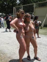 Nudes a poppin audience