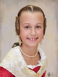 Estas son las 74 candidatas a Fallera Mayor Infantil de Valencia