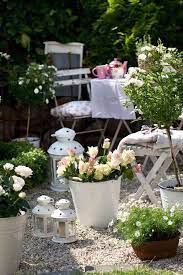 Egal ob im garten oder im wohnzimmer; Sitzplatze Im Garten Garten Wohnen Und Garten Villa Vanilla