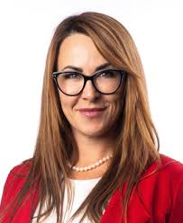 Melanie Bouchard's Instagram, Twitter & Facebook