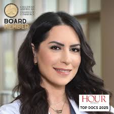 Building Community: #ThrowbackThursday to last year's Annual Awards Dinner  honoring Ron Boji. We're looking forward to honoring Frank Jonna next  Friday as the 2024 Businessperson of the Year. #CACC  #ChaldeanAmericanChamber #ChaldeanBusinesses ...