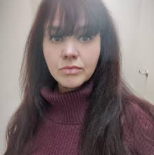 What is a good primary care physician in Roseville, Michigan, who takes BCN  and is preferably younger and female?